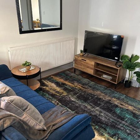Dalston 1 Bedroom Flat Londra Dış mekan fotoğraf